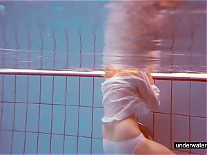 ultra-cute ginger-haired plays naked underwater
